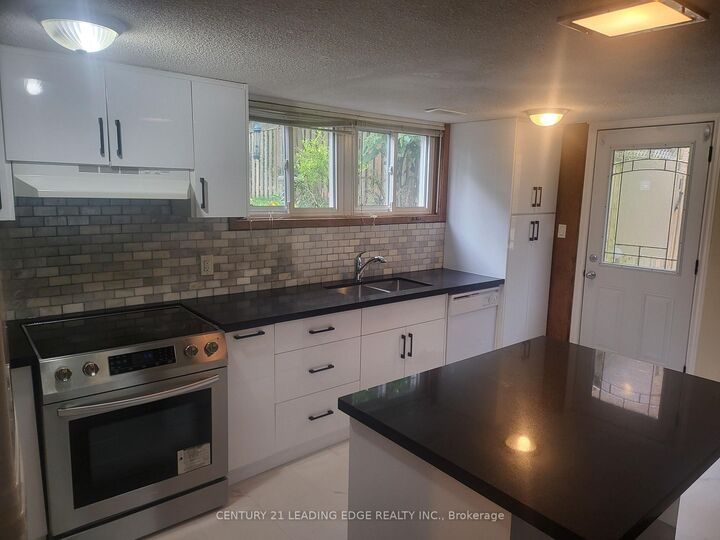 Property Photo:  168 Meadowvale Road Lower Level  ON M1C 3E3 