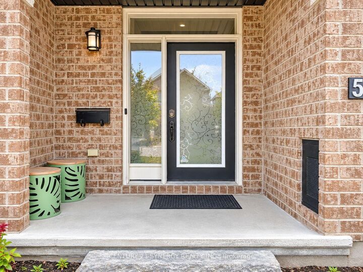 Property Photo:  534 Grand Tully Way  ON K1V 2M8 
