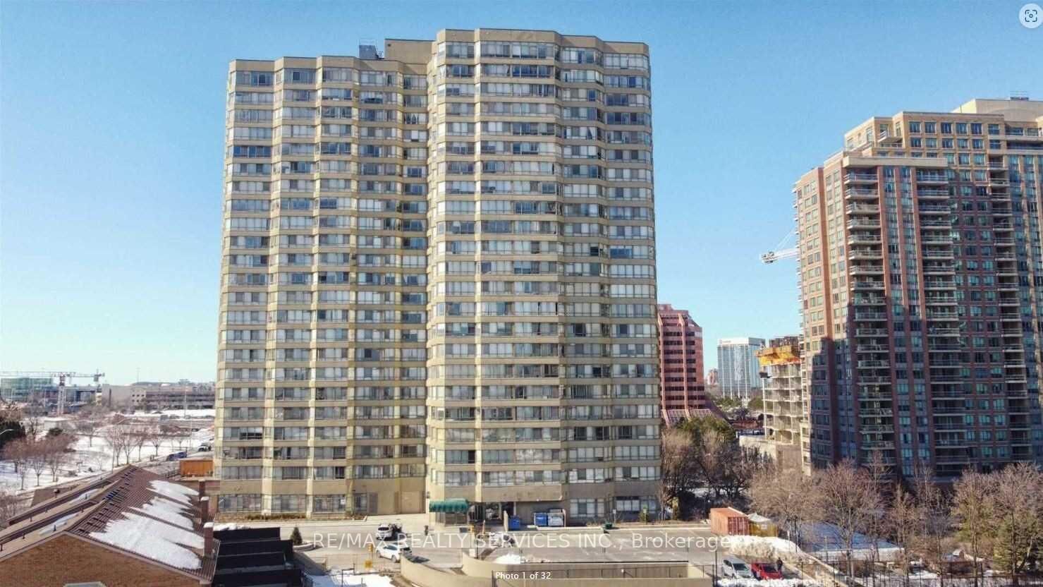 Property Photo: 3605 Kariya Drive 1612 ON L5B 3J4
