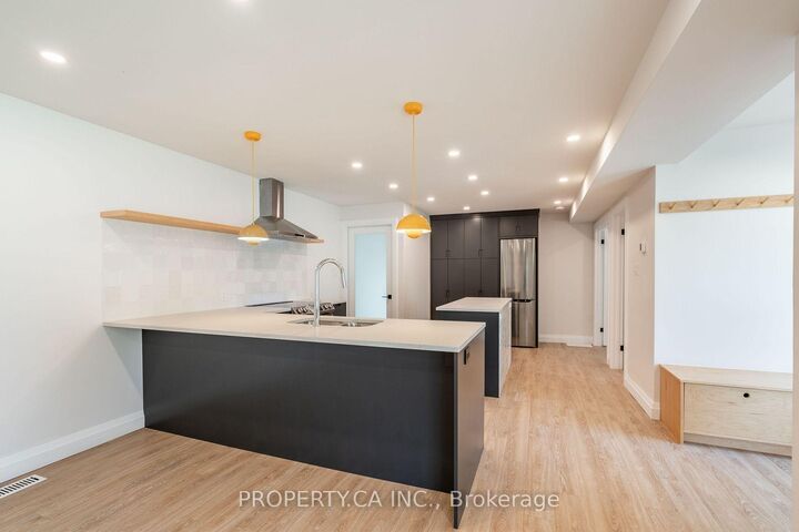 Property Photo:  57 McElroy Road Main  ON L9A 1Y5 