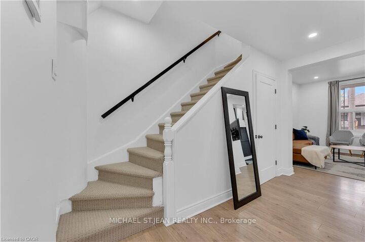 Property Photo:  237 West Avenue  ON L8L 5C8 