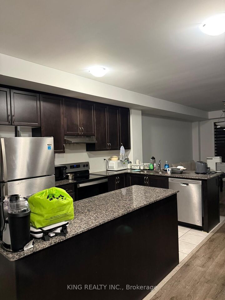 Property Photo: 210 Keppel Circle ON L7A 0B6