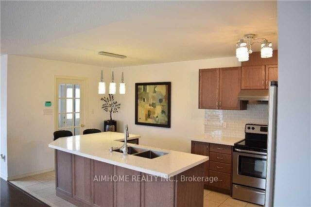 Property Photo:  1075 Bur Oak Avenue  ON L6E 1G8 