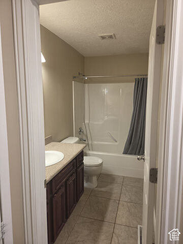 Property Photo:  825 W 350 N  UT 84337 