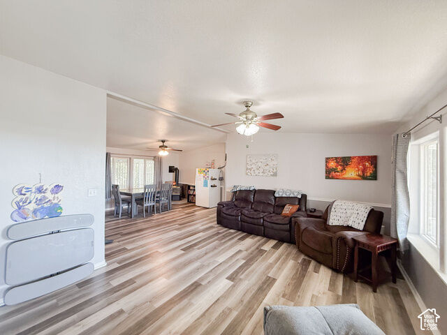 Property Photo:  261 Lakeview  UT 84041 