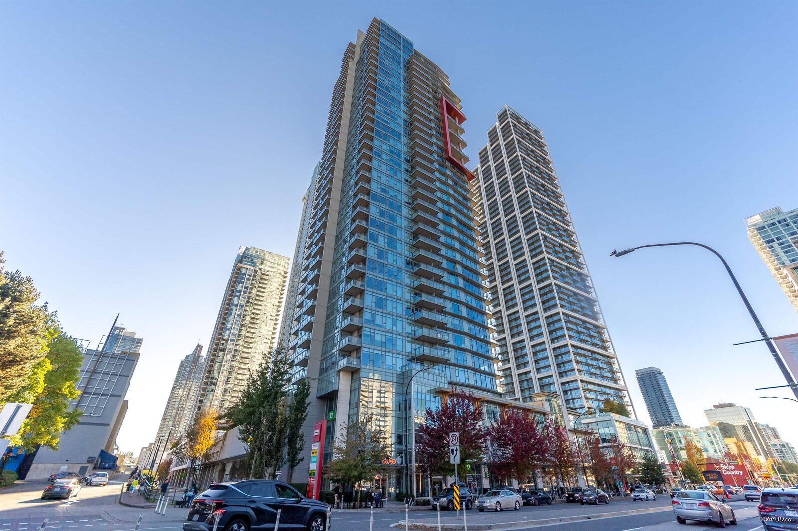 Property Photo:  4688 Kingsway 3606  BC V5H 0E9 