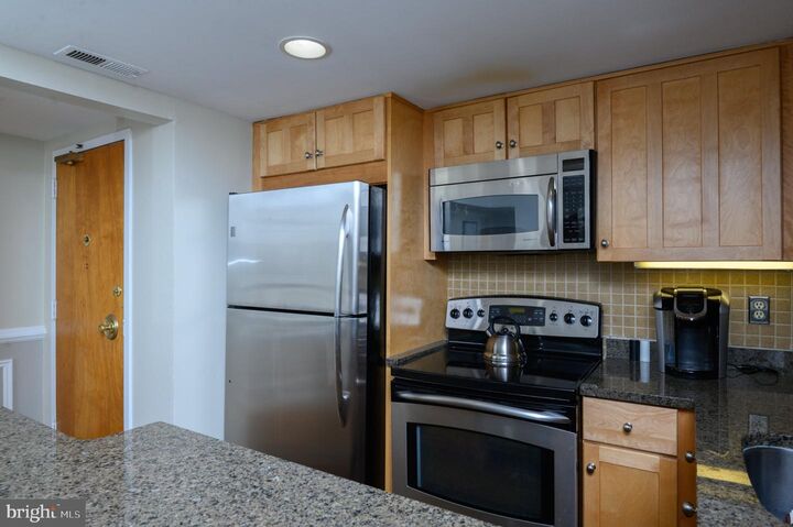 Property Photo:  301 Burnside Street A 203  MD 21403 