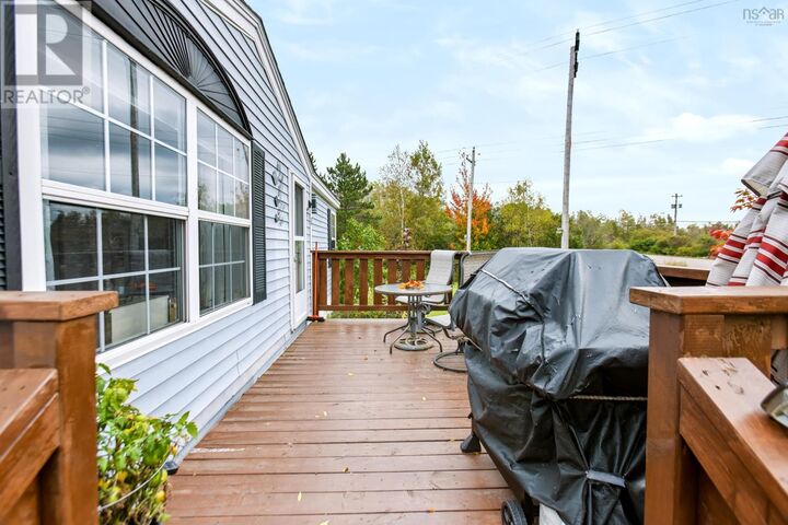 Property Photo:  1 Rosewood Drive  NS B4H 4N8 