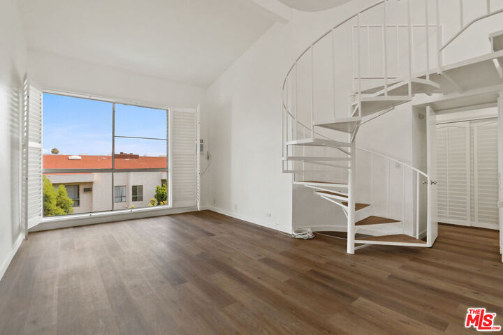 Property Photo: 1440 Veteran Ave, Unit 607 CA 90024