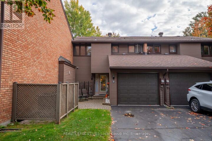 Property Photo:  555 Main Street South 7  ON P0H 1H0 