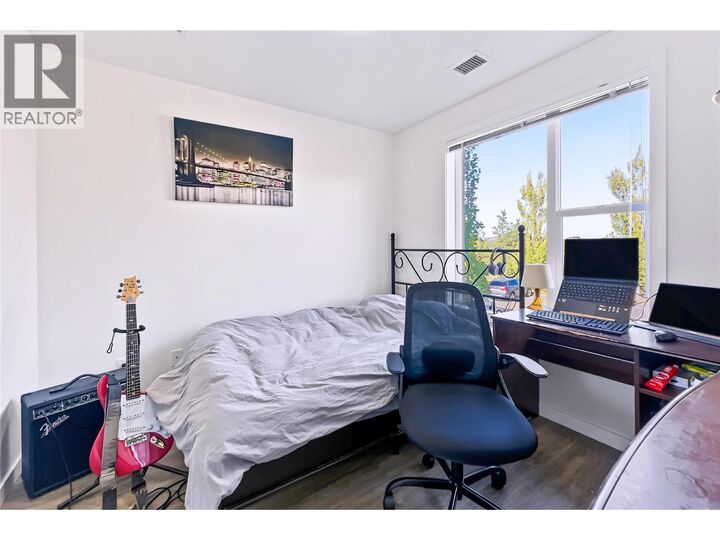 Property Photo:  935 Academy Way 105  BC V1V 3C9 