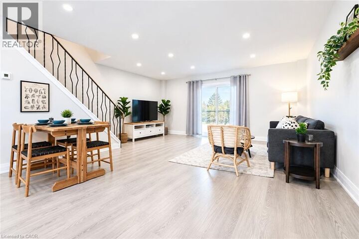 Property Photo:  136 Jansen Avenue  ON N2A 2L7 