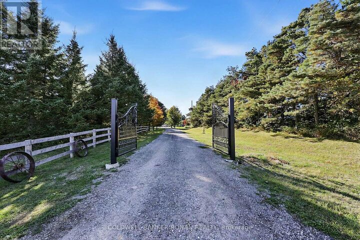 Property Photo: 675446 Hurontario Street ON L9V 0Z9
