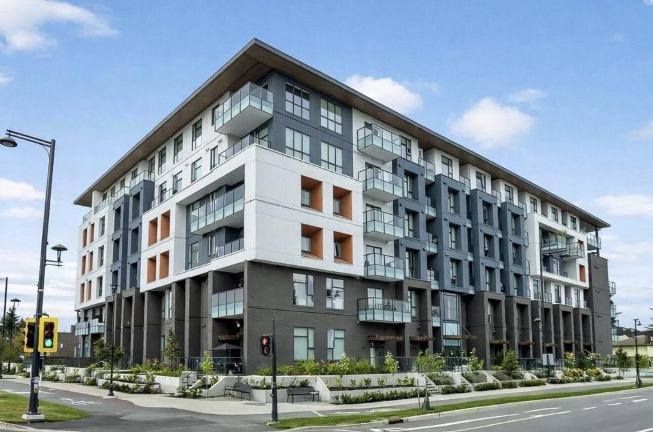 Property Photo:  10829 140 St. E305  BC V3R 0H4 