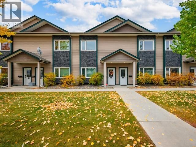 Property Photo:  7-484 Range Road  YT Y1A 3A2 