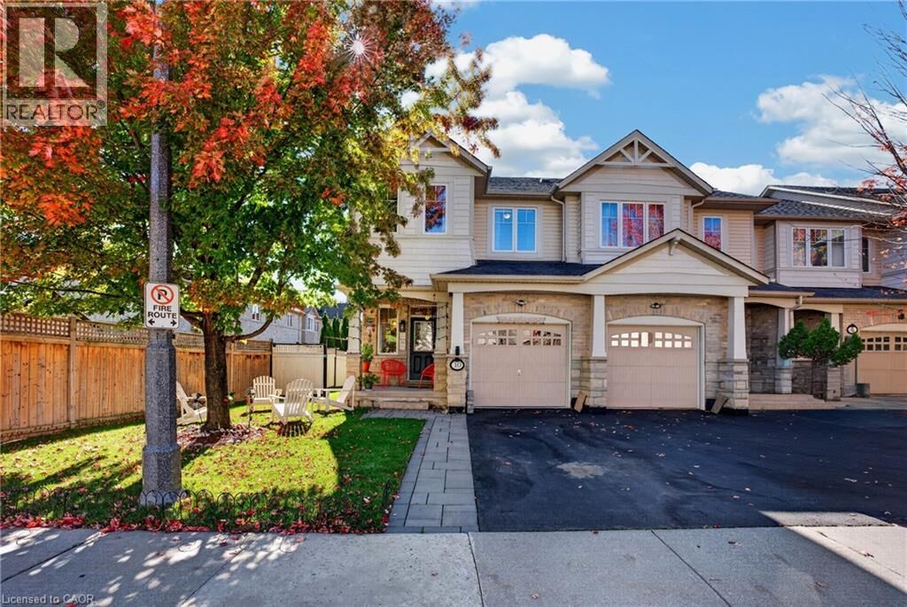 Property Photo: 10 Maplerun Street ON L7C 3P9