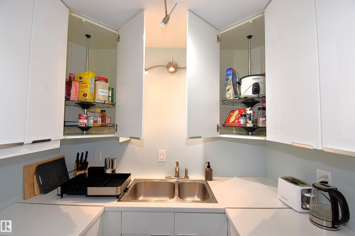 Property Photo:  11325 109 Avenue NW 102  AB T5H 1E3 