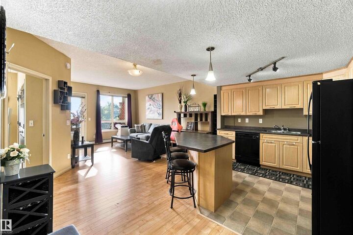 Property Photo:  6220 134 Avenue NW 202  AB T5A 0A8 
