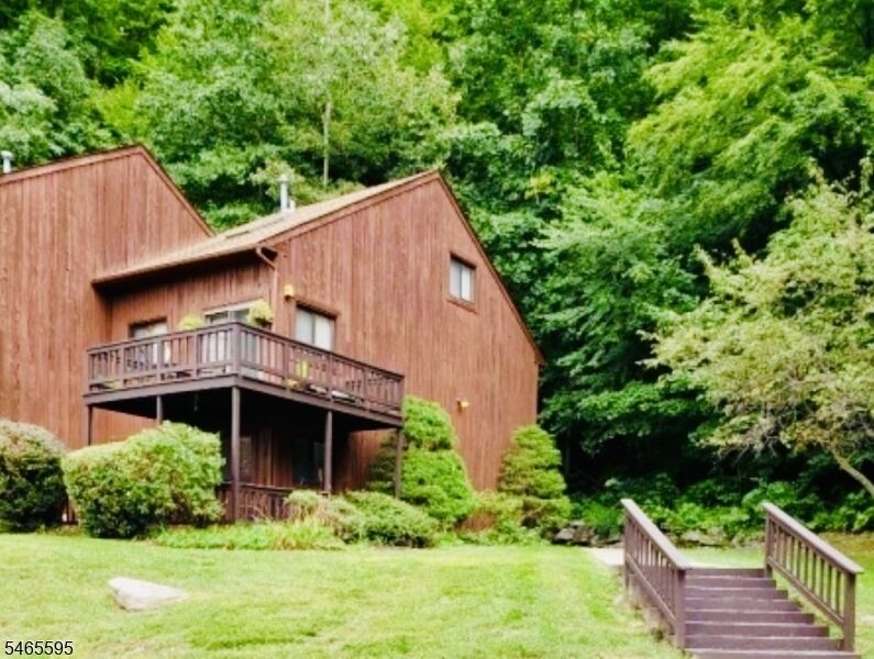 Property Photo: 3 Steamboat Dr NJ 07462