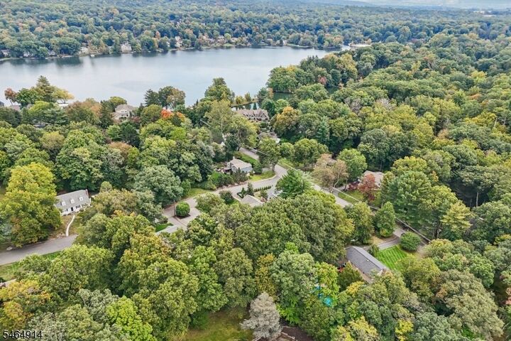 Property Photo: 40 Brook Ter NJ 07470