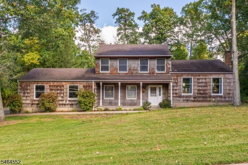 Property Photo:  195 Vreeland Rd  NJ 07480 