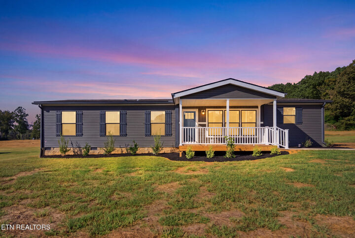 Property Photo:  173 County Road 784A  TN 37331 