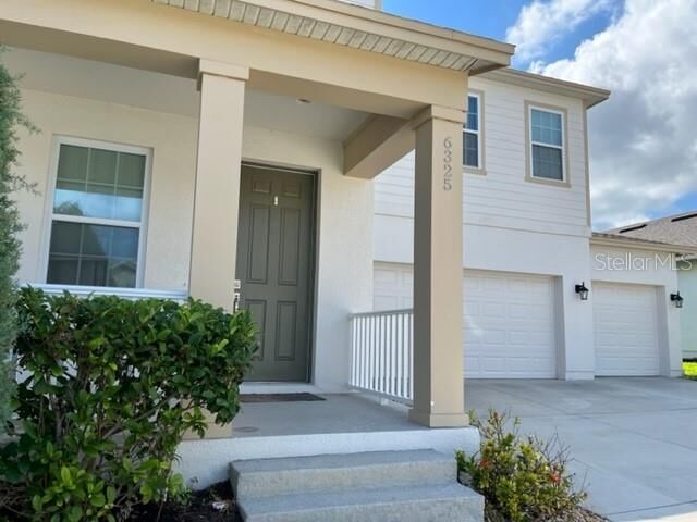 Property Photo: 6325 Flat Lemon Drive FL 34787