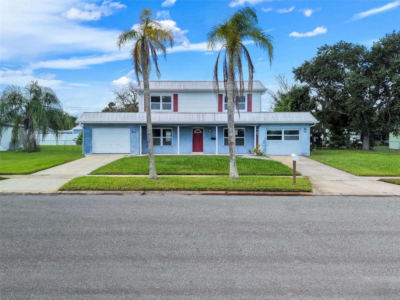 Property Photo: 942 Chace Lane NE FL 32905