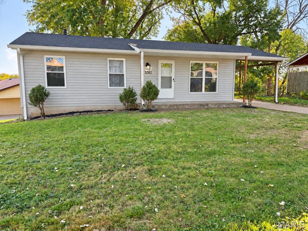 Property Photo:  5362 Ville Angela Lane  MO 63042 