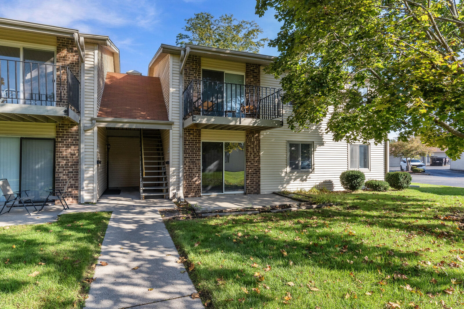 Property Photo: W170n11521 Armada Dr WI 53022