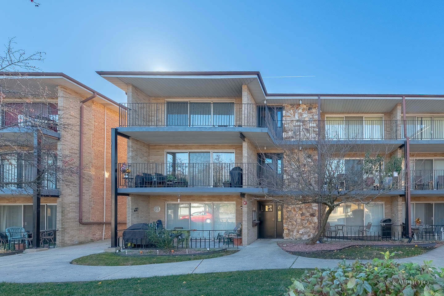 Property Photo: 3175 W 115th Street 3E IL 60803