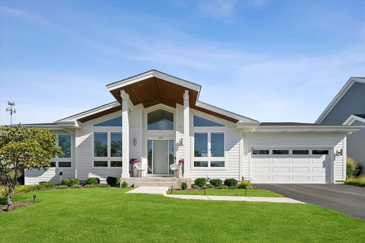 Property Photo:  498 Cora Lane  IL 60174 