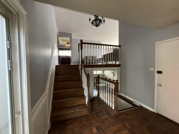 Property Photo:  460 Falcon Ridge Way  IL 60440 