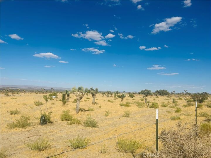 Property Photo:  0 Cor Fort Tejon Drt 230  CA 93544 