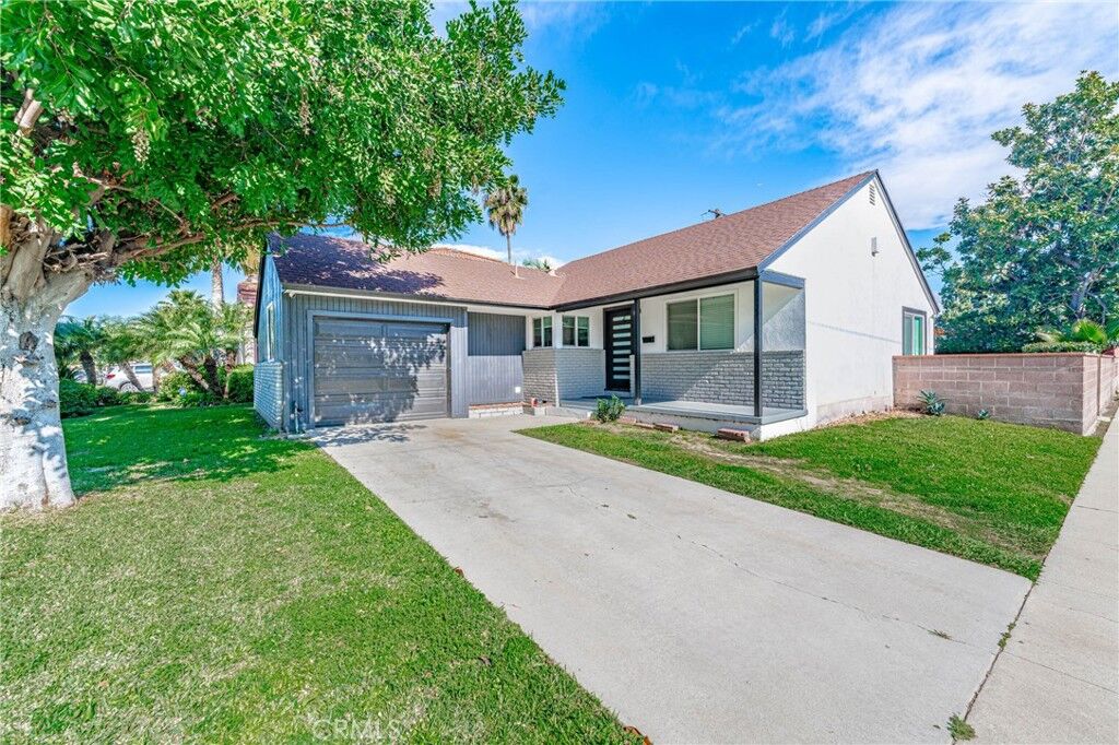 Property Photo:  10919 Newville  CA 90241 