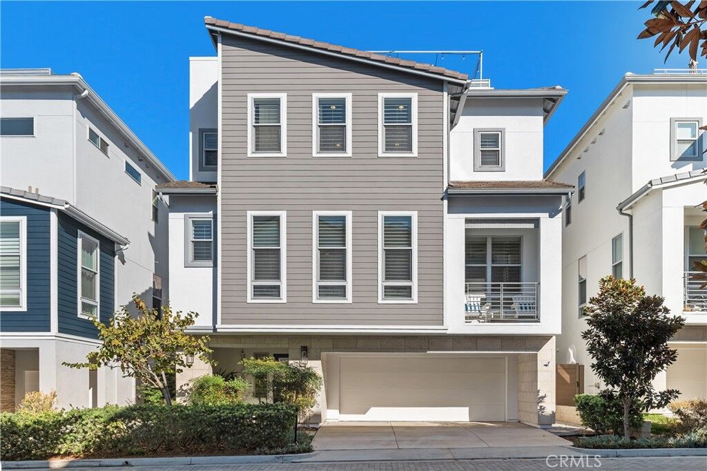 Property Photo:  2108 Two Harbors  CA 92627 