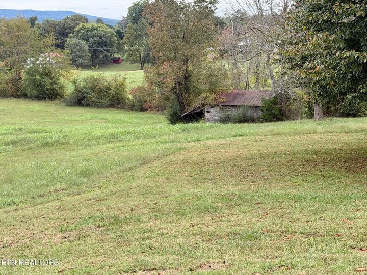 Property Photo: 2799 Doran Rd TN 38583