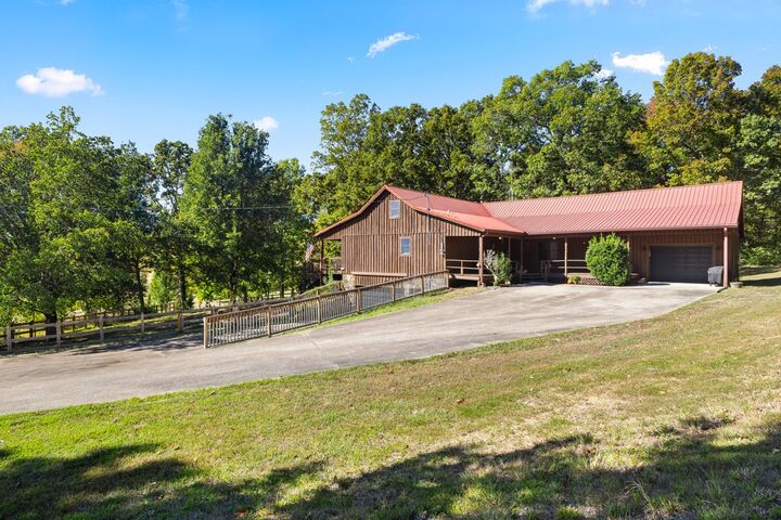 Property Photo:  3880 Witty Ln  KY 42240 