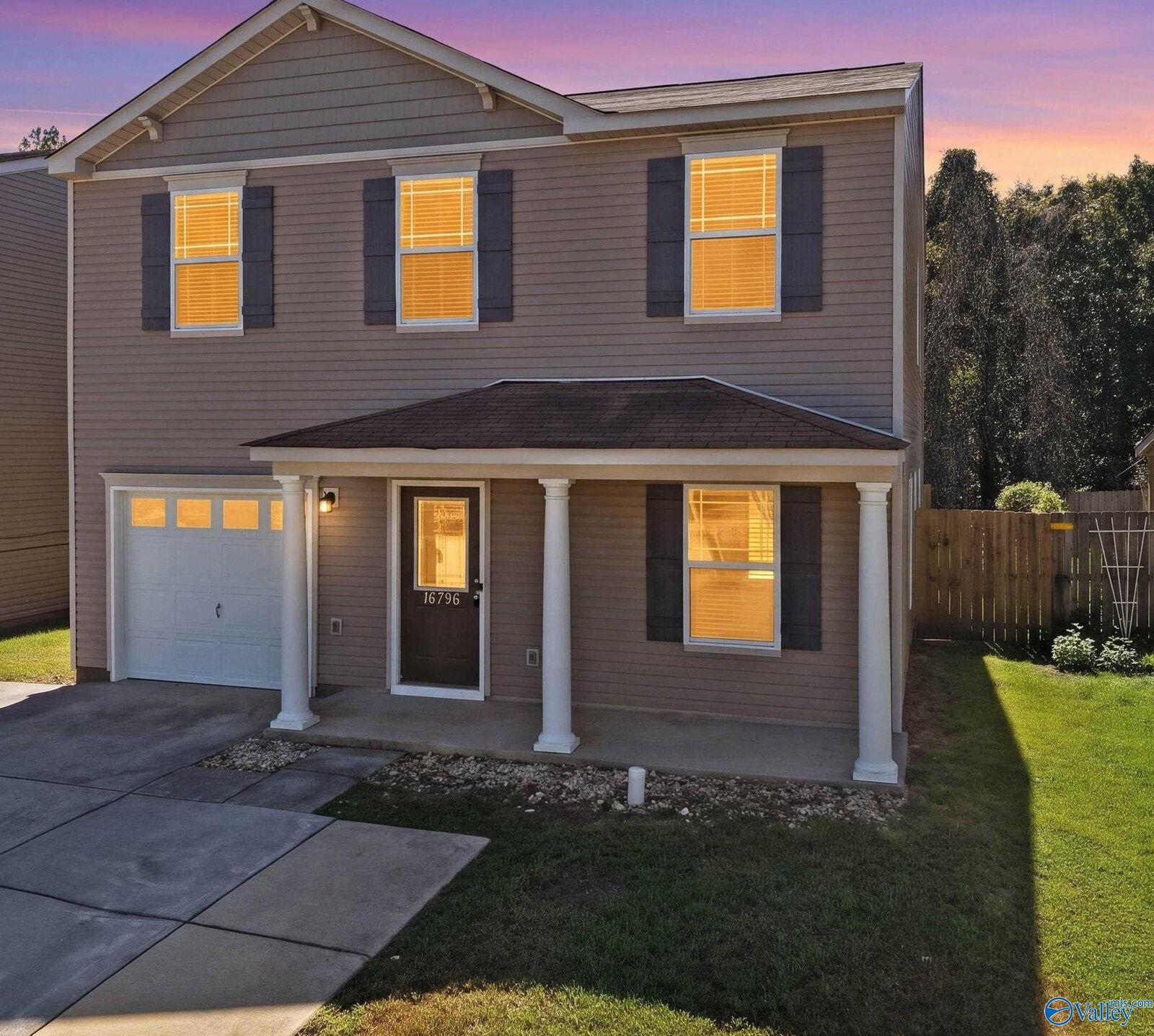 Property Photo: 16796 Wellhouse Drive AL 35749