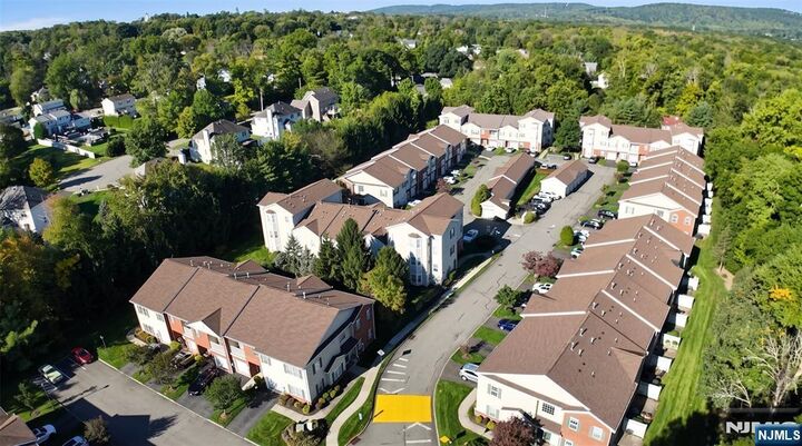 Property Photo:  18 Windsor Drive  NJ 07035 