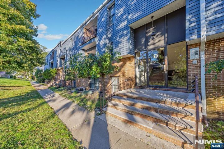 Property Photo: 700 Schuyler D24 NJ 07032