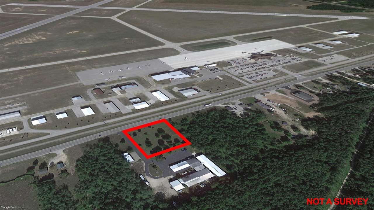 Property Photo: 1204 N US 31 Highway MI 49769