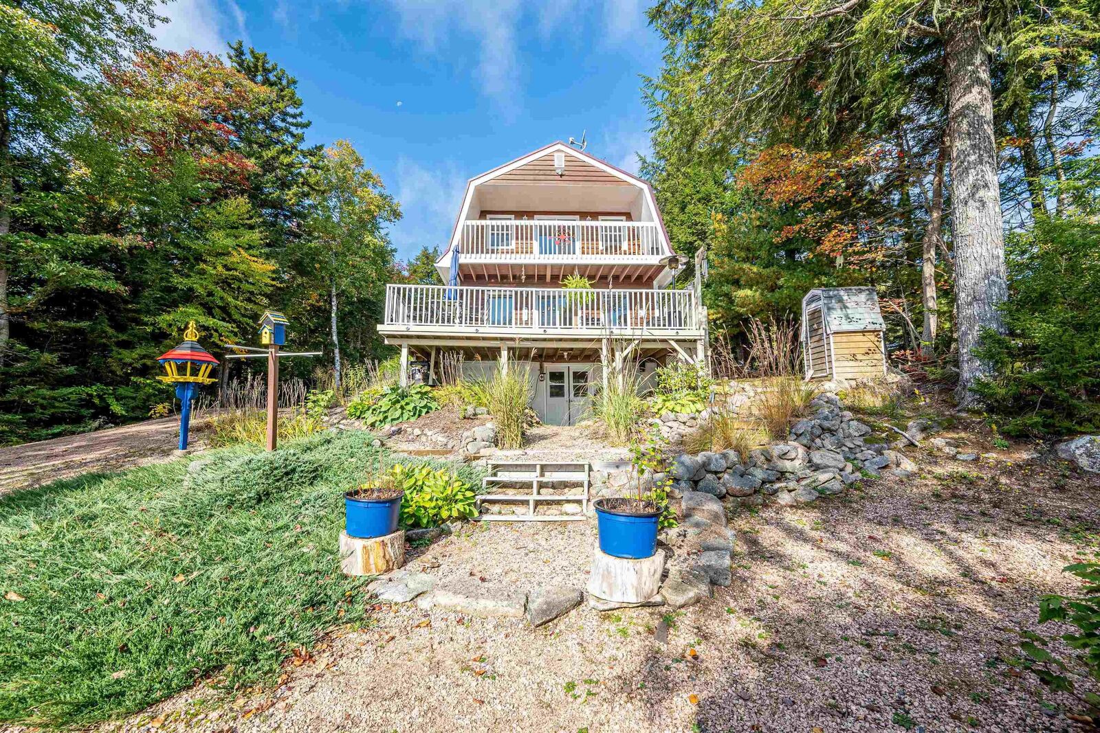Property Photo: 450 Lakeside Drive NS B0R 1H0