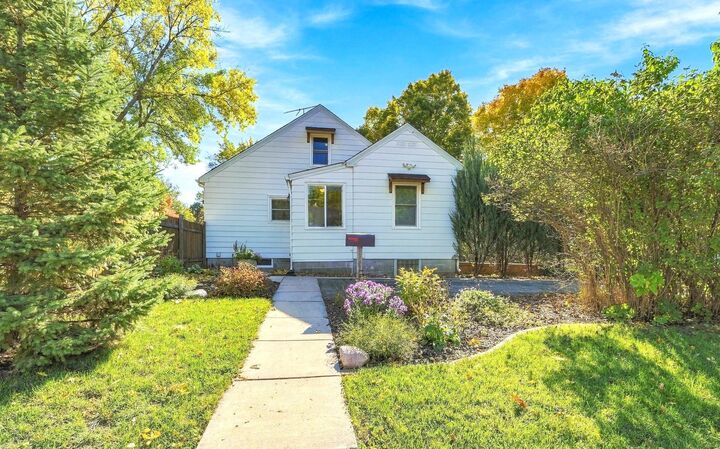 Property Photo: 611 Central Avenue MN 55313