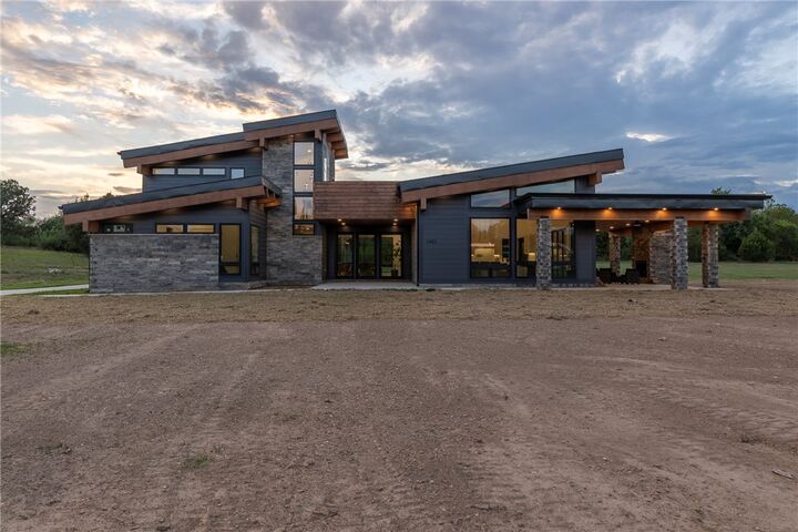 Property Photo:  1452 NW Peterson Road  AR 72713 
