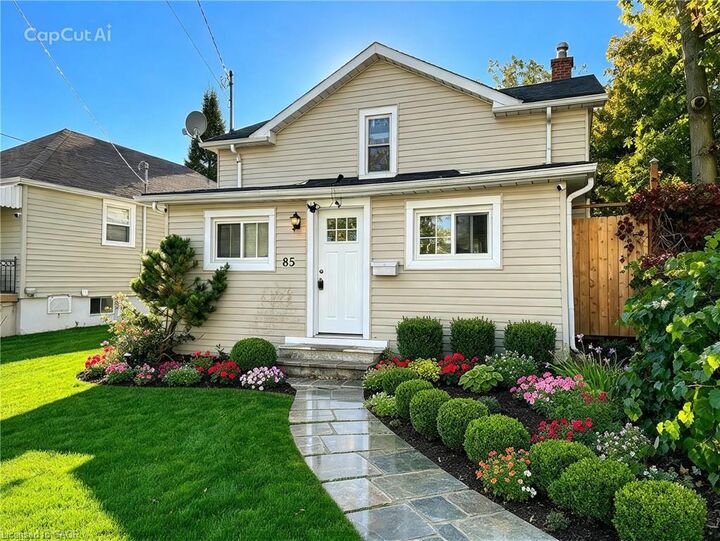 Property Photo: 65 Queen Street N ON L2V 2R2