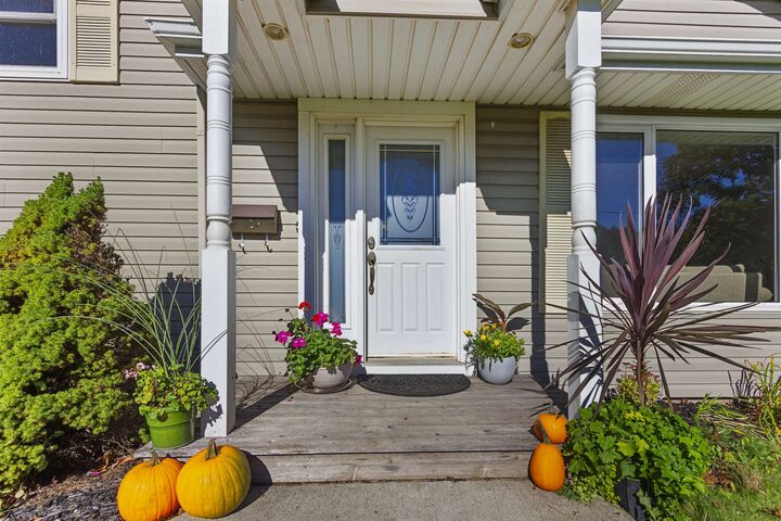 Property Photo:  11 Holland Drive  PE C1B 1S9 