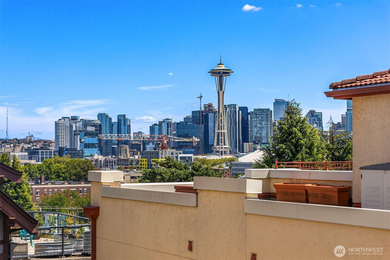 Property Photo: 371 W Olympic Place WA 98119