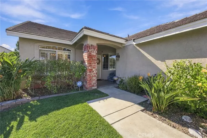 Property Photo:  42945 Corte Siero  CA 92592 