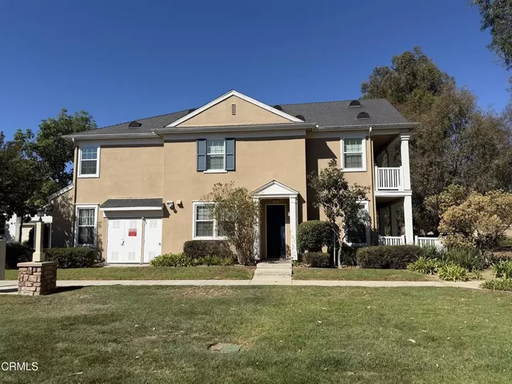 Property Photo:  900 Fitzgerald Avenue  CA 93003 